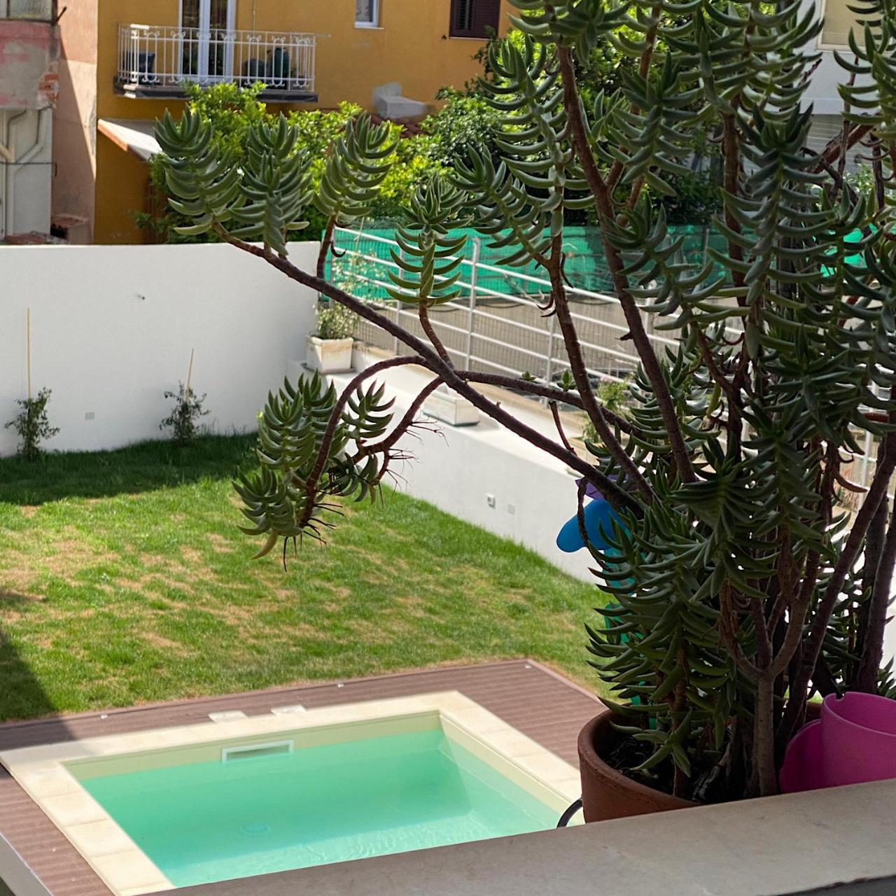Bellini Panzió Cagliari Kültér fotó